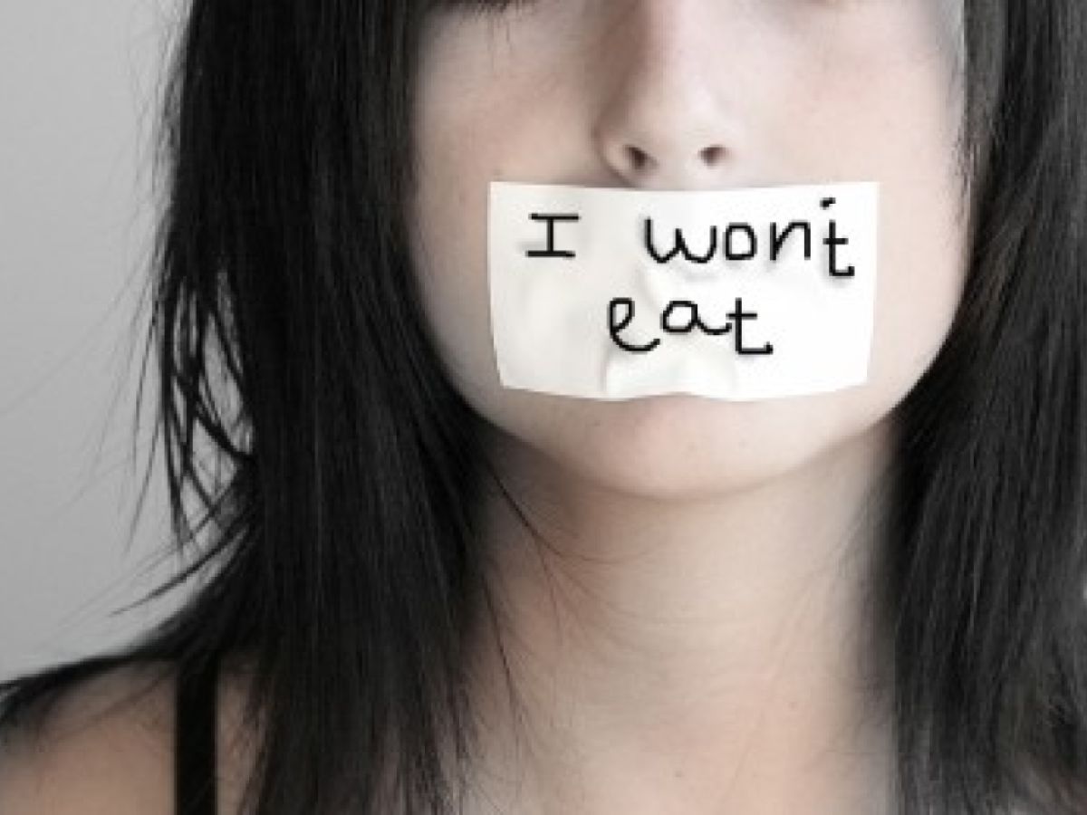 Social Media Feed Obsession with \, image size:1200x900