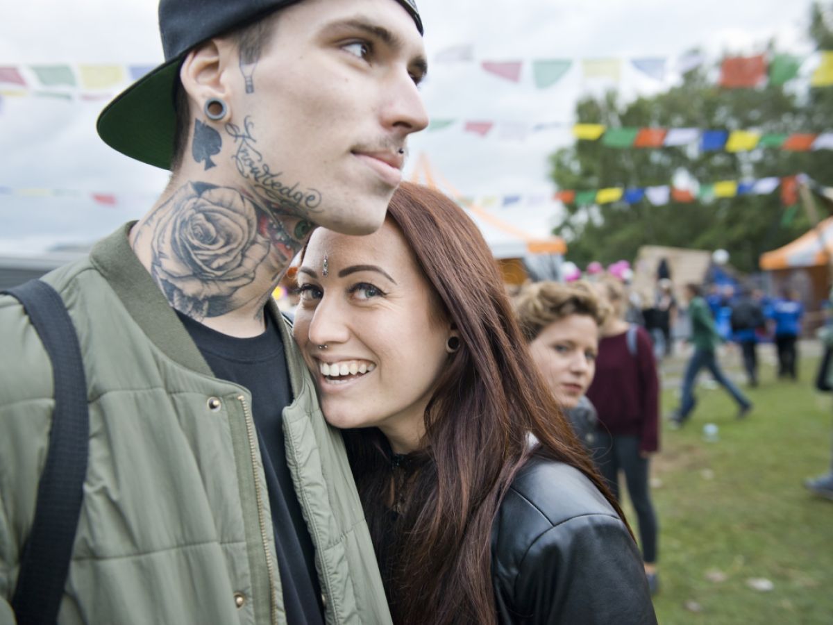 Why Never Date a Girl With Tattoos?