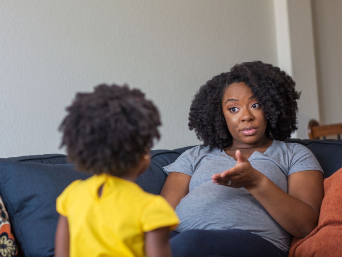 Carolina y el olvidado arte de pensar demasiado – Una cabeza que funciona  como un buscador de internet con 1.239 pestañas abiertas, todas al tiempo…  todo el tiempo., image size:1200x900