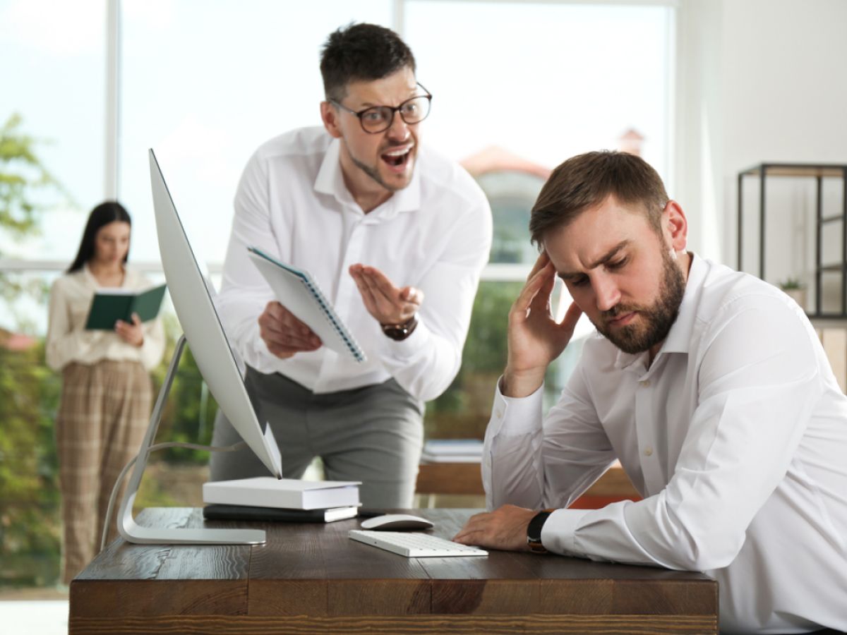 Los matones de la escuela ganan más dinero como adultos | Psychology Today  en español - Guatemala, image size:1200x900